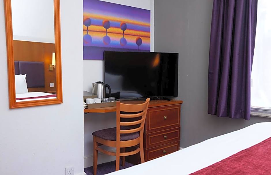 Crossroads by Chef & Brewer Collection