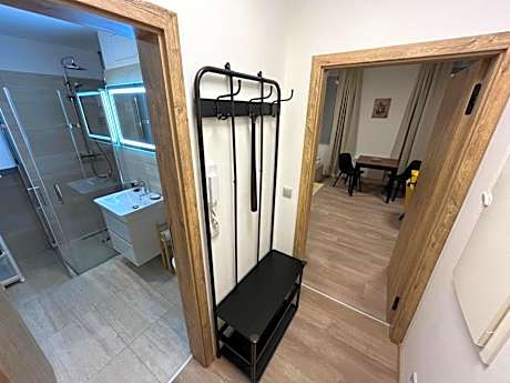 Studio Apartment with One Double Bed
