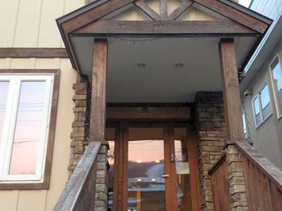 Fresh Powder Accommodation