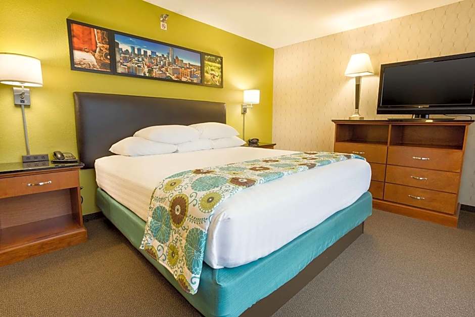 Heritage Inn Suites Houston/Sugar Land, Trademark by Wyndham