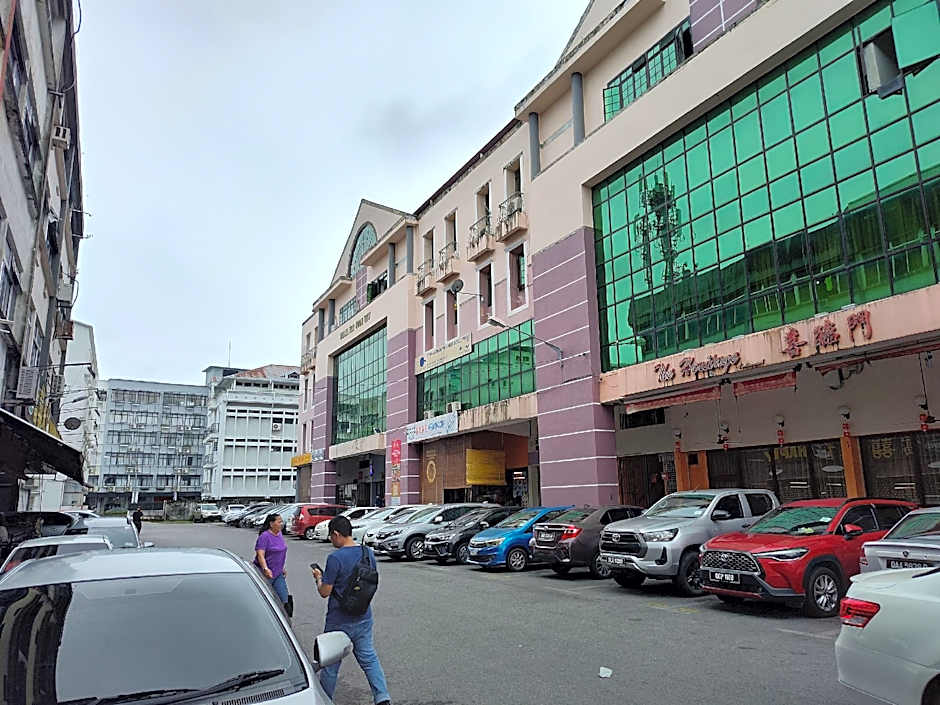 OYO Home 90222 Ling's Airbnb