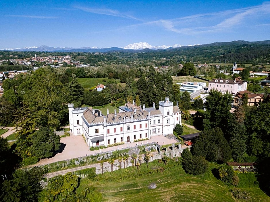 Castello Dal Pozzo Hotel