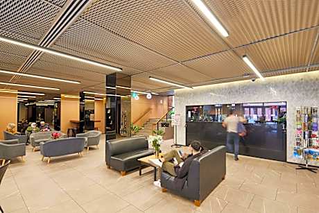 Deluxe King Apartment