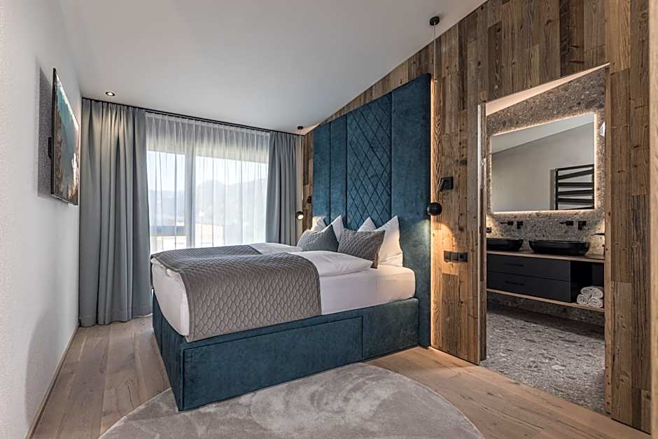 Perfect Lodgings Panorama