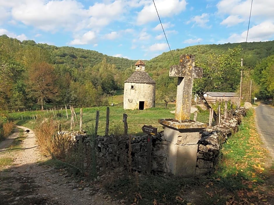 Les Trois Prunelles