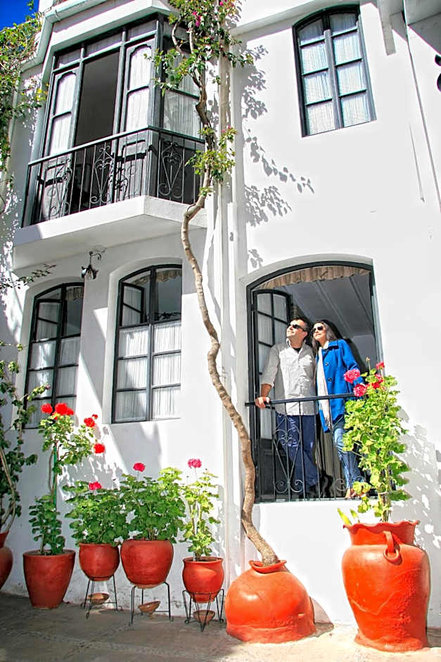 El Hotel de Su Merced