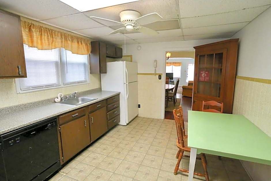 Quebec Motel