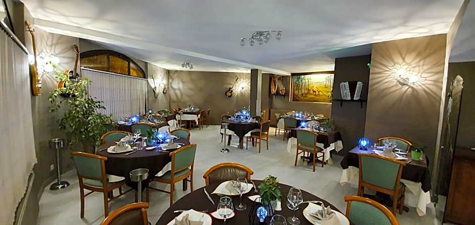 Logis Hôtel Saint-Hubert