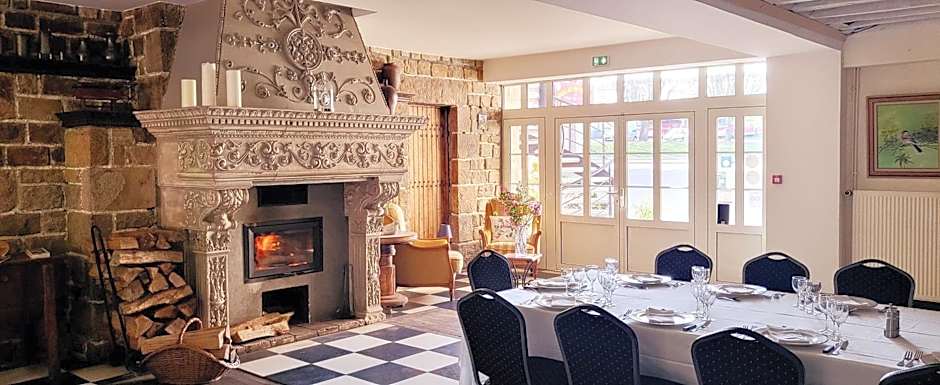 Logis Hôtel De France- Restaurant GRILL