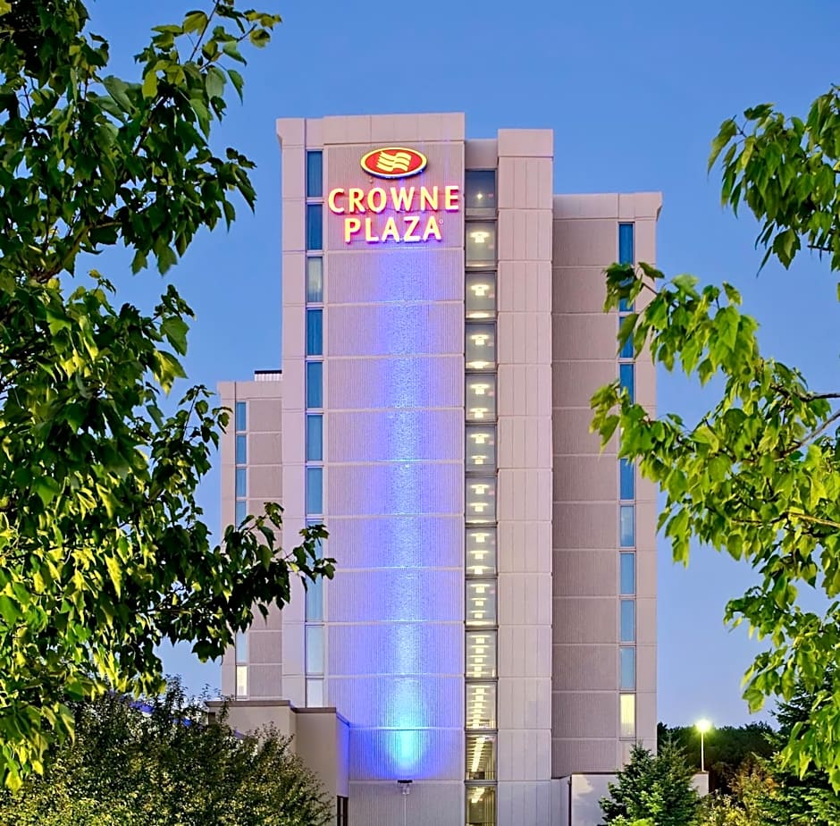 Crowne Plaza Chicago OHare Hotel & Conference Center By IHG