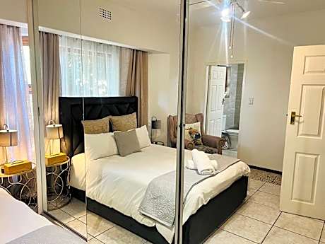 Double Room with Private External Bathroom