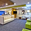 Holiday Inn Express & Suites Parkersburg East By IHG