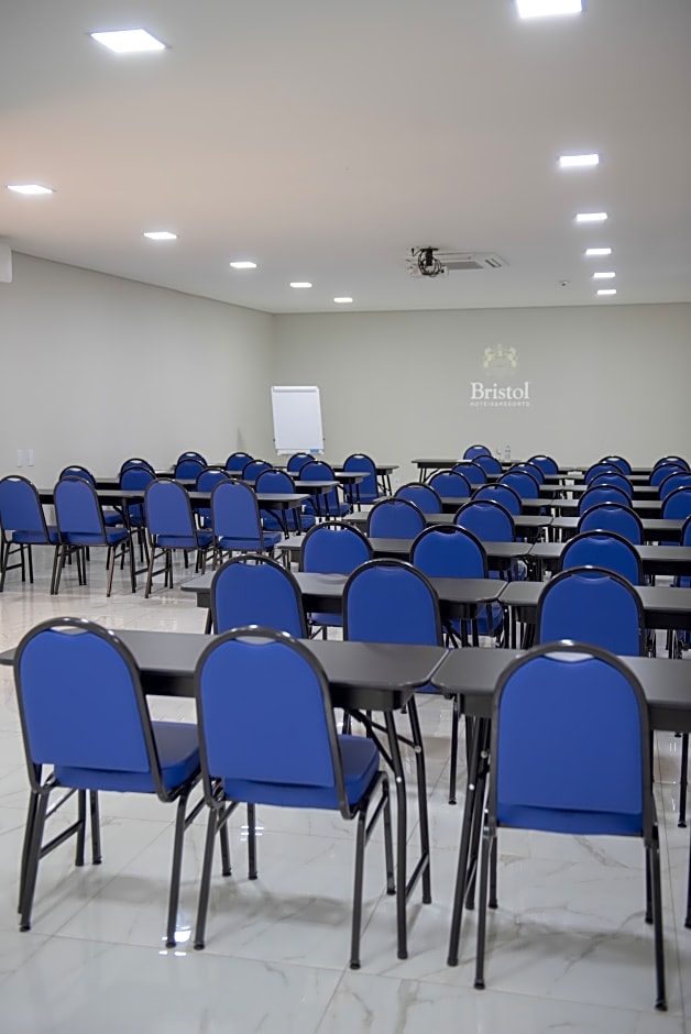 Bristol Infinity Hotel