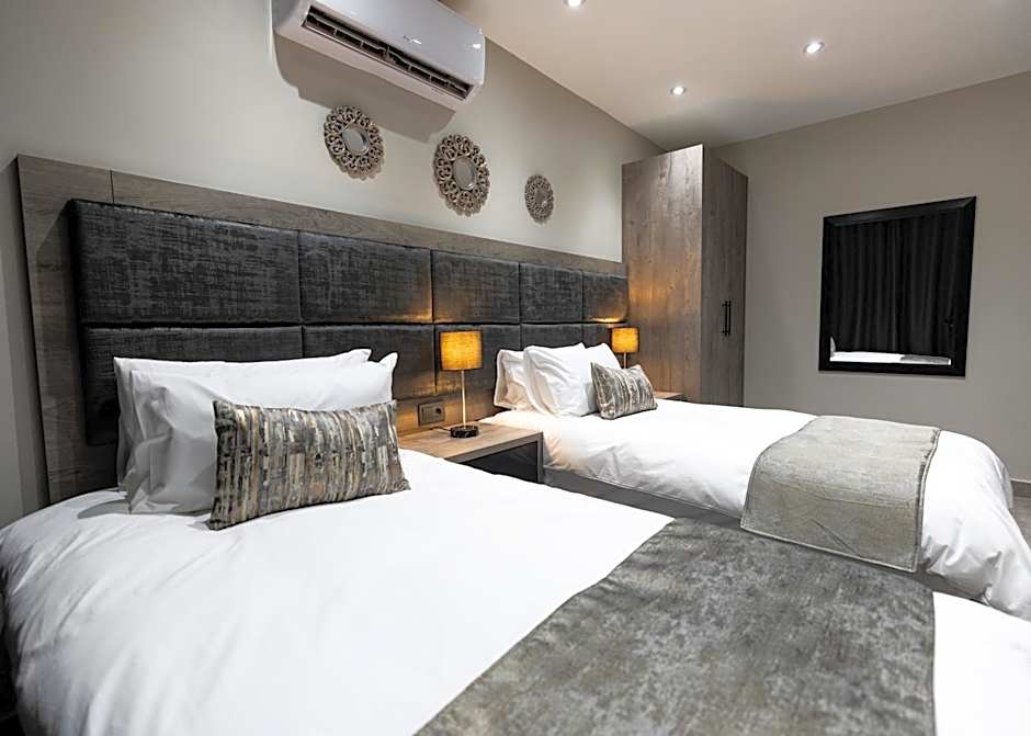 Luxe Suites Boutique Hotel