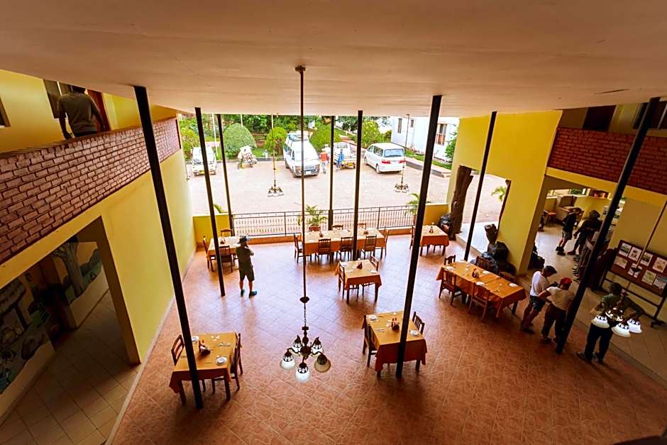 Keys Hotel Mbokomu Branch