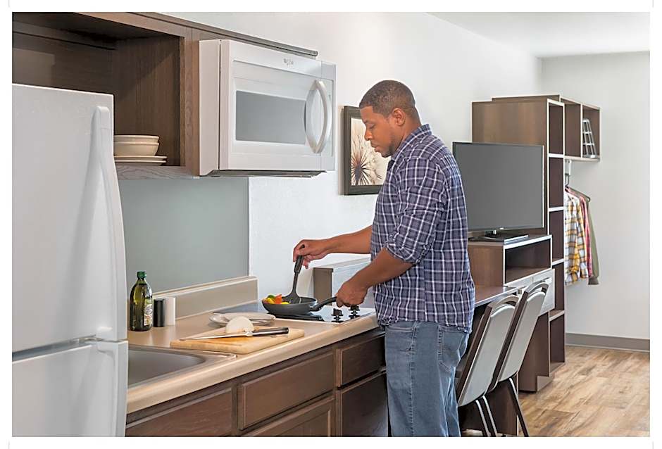 WoodSpring Suites Dayton North