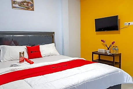 RedDoorz near RSUD Kota Luwuk