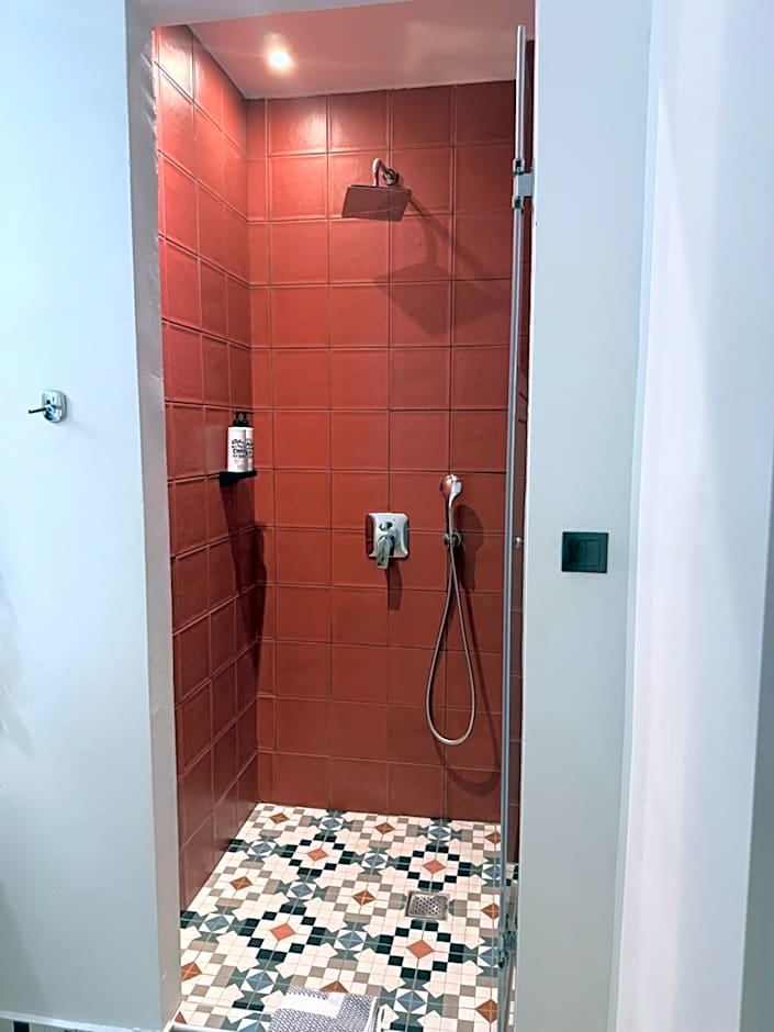 The Maroon Bottle Hotel