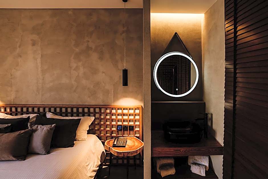 Cavo Zoe Seaside Hotel