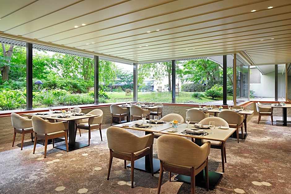 The Prince Kyoto Takaragaike, Autograph Collection