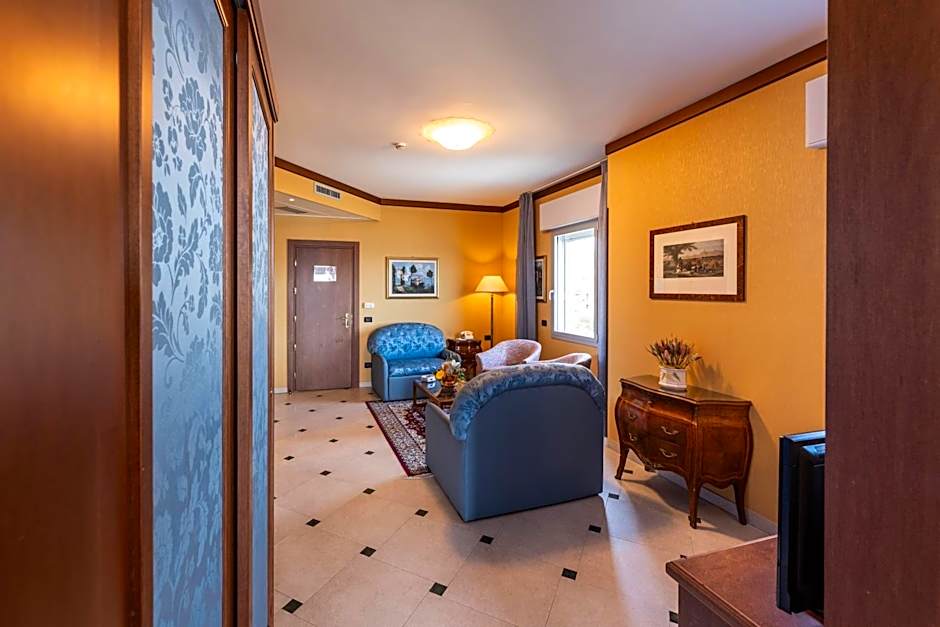 Hotel Bellevue Et Mediterranée