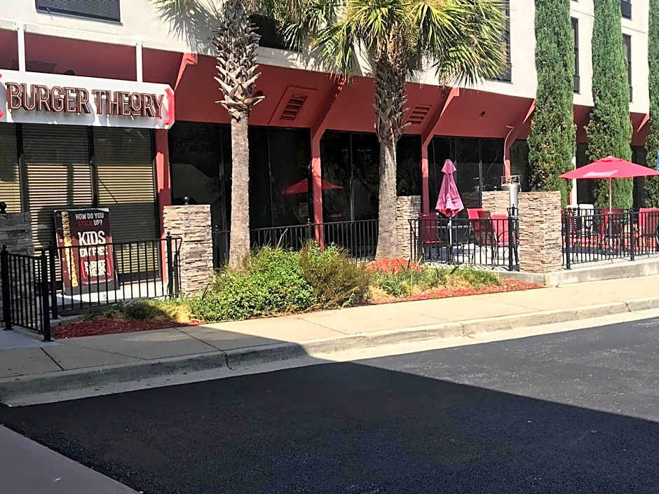 Holiday Inn Hotel Atlanta-Northlake By IHG