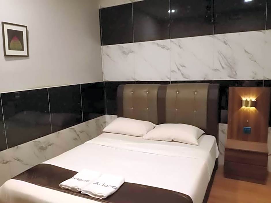 Golden Leaf Boutique Hotel Nusa Idaman Formerly Known as Ariana Hotel