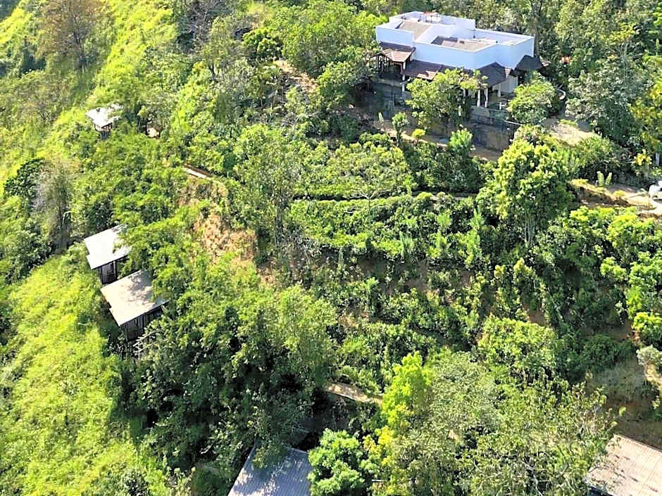 Aqua Dunhinda Villa & Nature Retreat