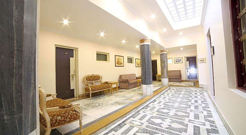 Hotel Samrat International