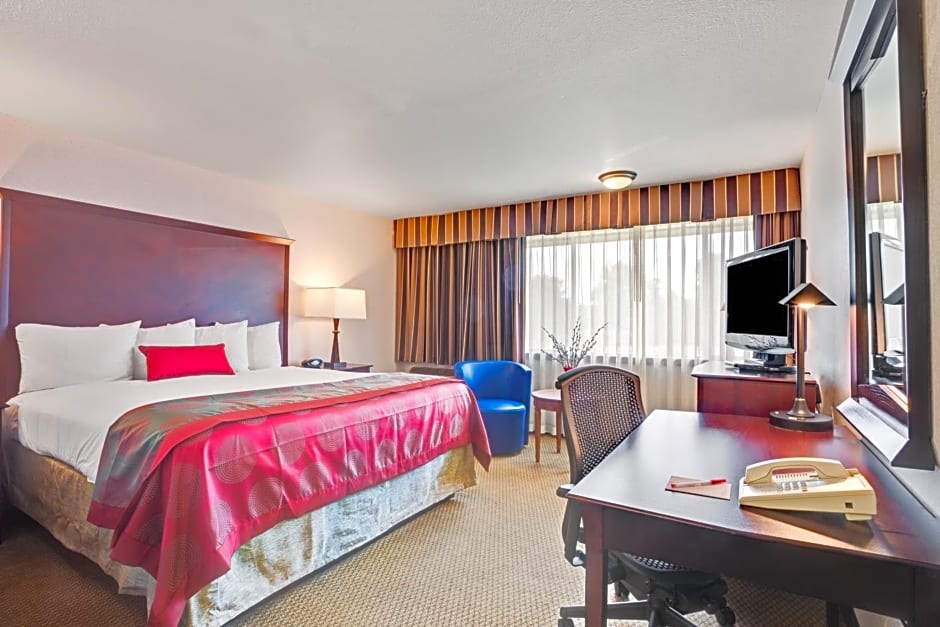 Ramada by Wyndham Tukwila Southcenter