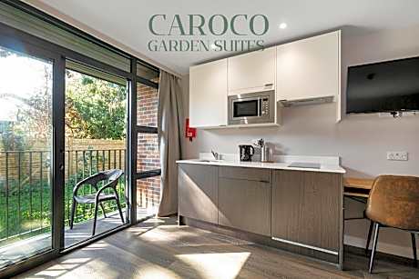 Twin Suites with Outdoor Space