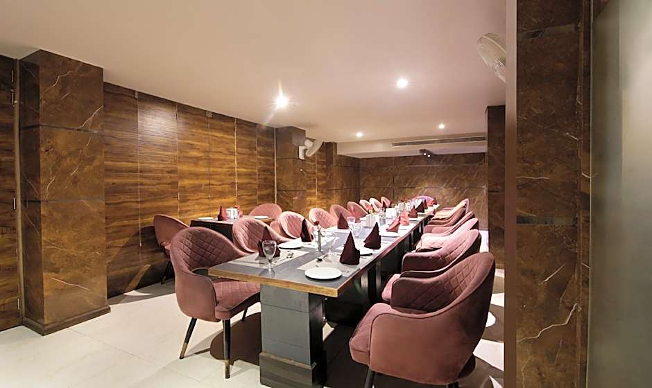 Treebo Punjabi Nature Residency, Near Faridabad Railway Station