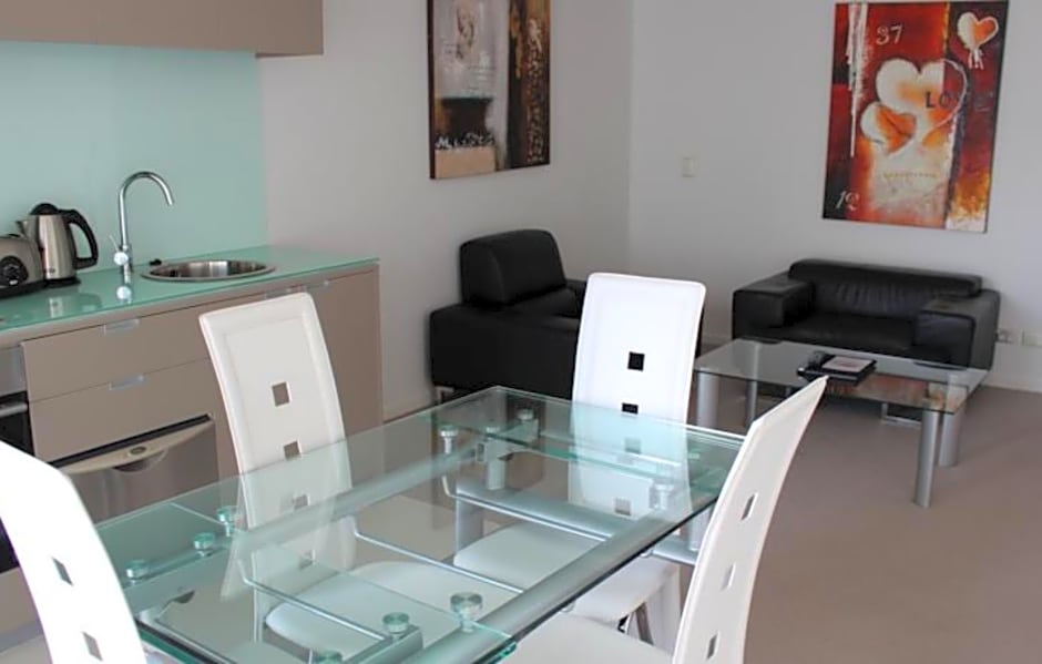 Distinction Wellington, Century City Hotel