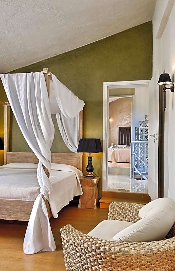 Paradise Island Villas