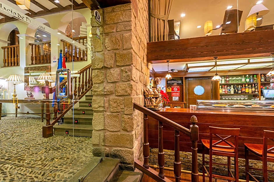 Palacio de Pujadas by MIJ