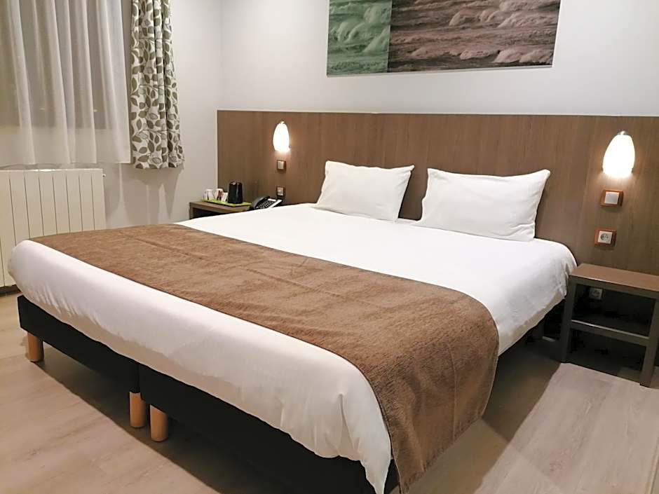 The Originals City, L'Haut' Aile, Coquelles-Calais Tunnel s/Manche L'HAUTAILE