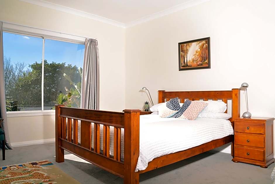 English Cherry Tree Manor