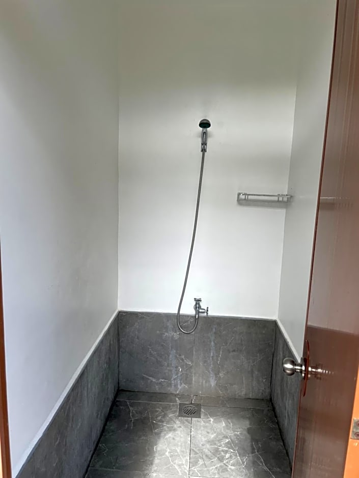 Red Picnic Hostel Panglao