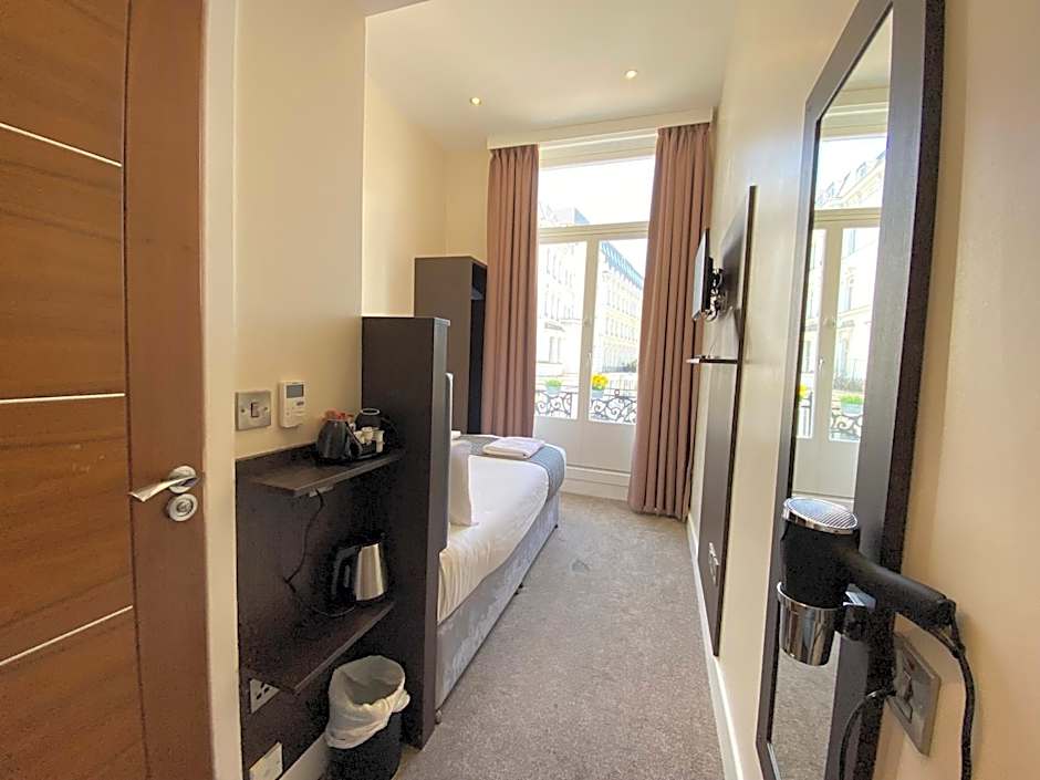 Trebovir Hotel London