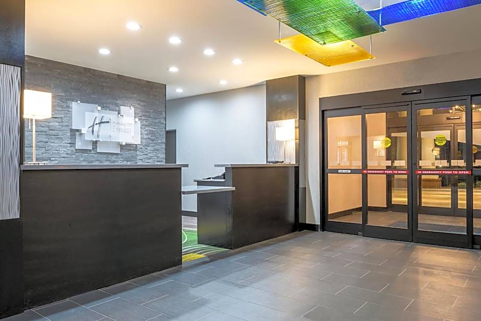 Holiday Inn Express & Suites Norman By IHG