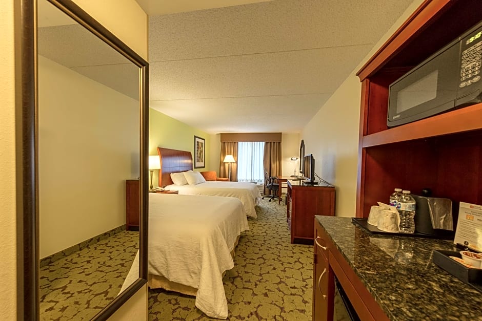 Photo 1 of 10 of Premium 2 Queen Beds