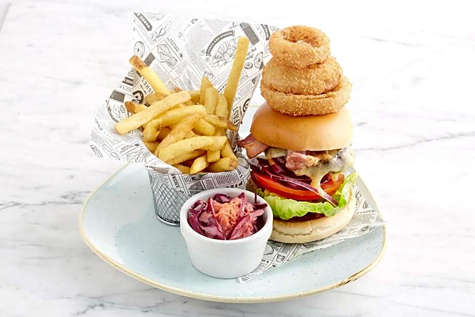 Holiday Inn Reading West By IHG