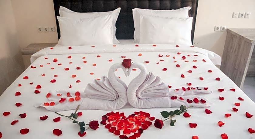 The Laviana Hotel