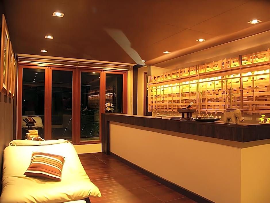 The Residence Airport & Spa Hotel