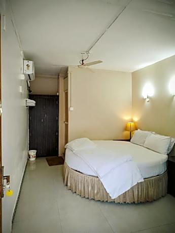 Romantic Round Bed Room