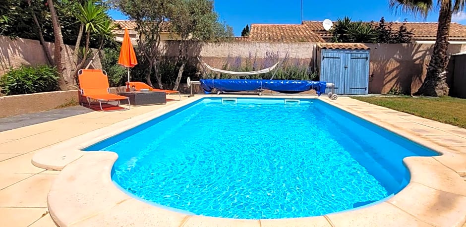 Studio Tranquillo avec piscine et salle de sport