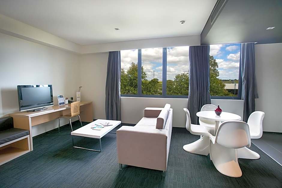 Alpha Hotel Eastern Creek