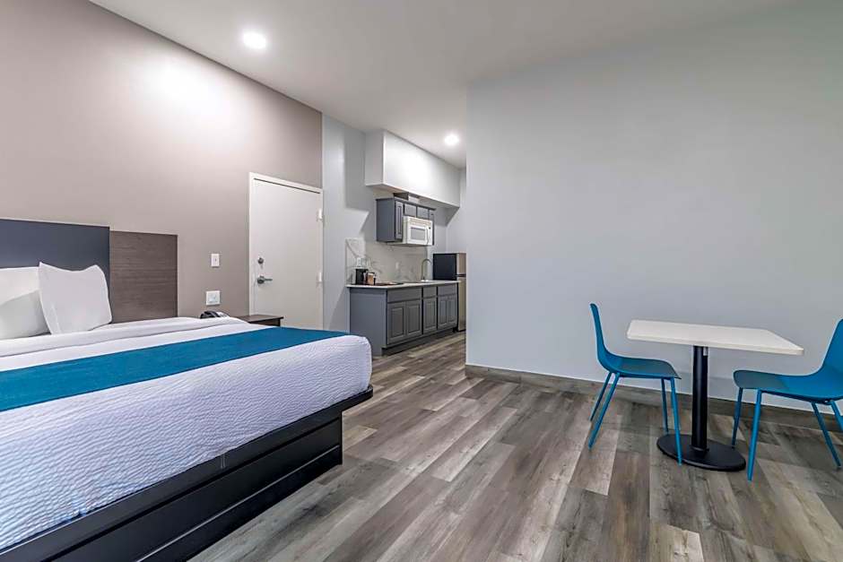 Studio 6 Suites Brenham, TX