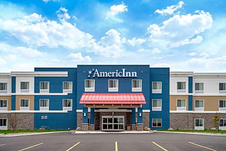 AmericInn by Wyndham Windom