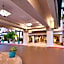 Atrium Hotel At Orange County Airport